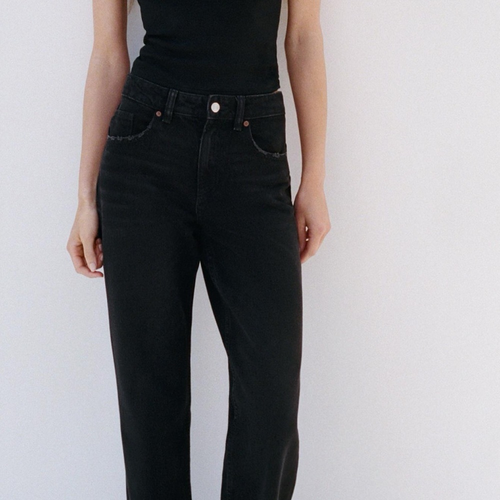 Zara Women's Black Flare Jeans - Picture 7 of 8